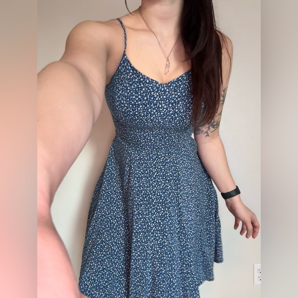 Blue Floral Sundress - Picture 2 of 7